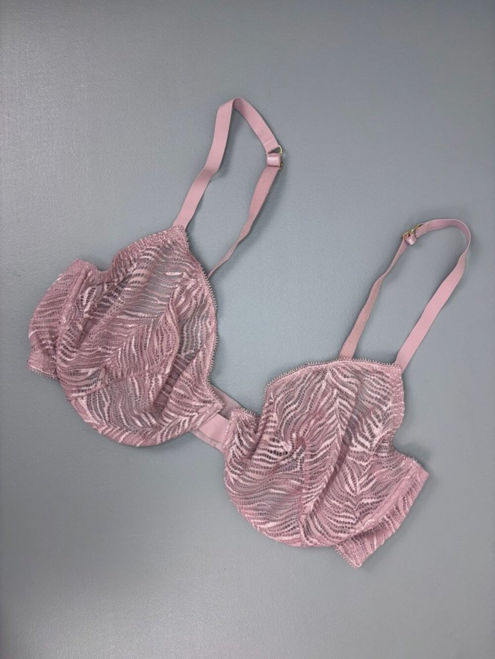Victoria's Secret 38DD purple lace unlined demi bralette bra underwire lingerie